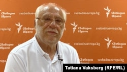 Емилиян Гебрев