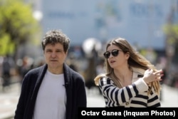 Ana Maria Geană, într-o fotografie din 2023, la un eveniment intitulat „Străzi deschise – București, Promenadă Urbană”, ce a avut loc pe Calea Victoriei din Bucuresti.