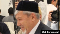 Абдулазиз Мансур.