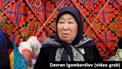 Эркинбүбү Каары кызы.