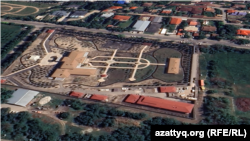 Резиденция в Бостандыкском районе Алматы, построенная в период с 2019 по 2023 год. Зданием владеет управделами президента