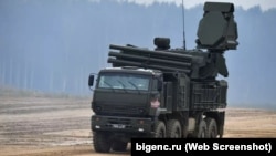 Зенітний ракетно–гарматний комплекс «Панцир–С2». Скріншот із сайту bigenc.ru