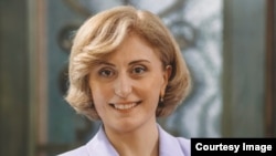 ყოფილი ელჩი ჩეხეთში, თეა მაისურაძე