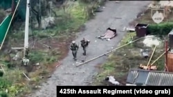 Російська піхота в північній частині Покровська, грудень 2025 року