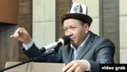 Бакай Кашкарбаев.