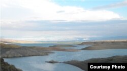 Кировское водохранилище на кыргызско-казахской границе.