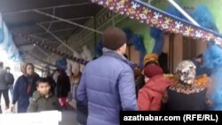 Aşgabadyň "Jennet" bazary