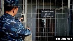 Зиндоне дар Русия. Акс аз бойгонӣ