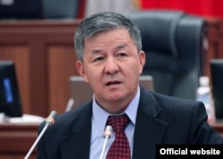 Исмаил Исаков.