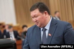 Мирлан Жээнчороев.