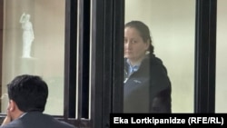 მზია ამაღლობელი საპატიმროში მე-16 დღეა შიმშილობს.