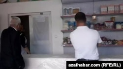 Государственный магазин, Ашхабад, апрель, 2020 