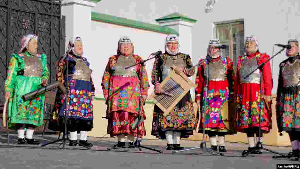 Чиләбе өлкәсеннән "Ләйсән" ансамбле&nbsp;