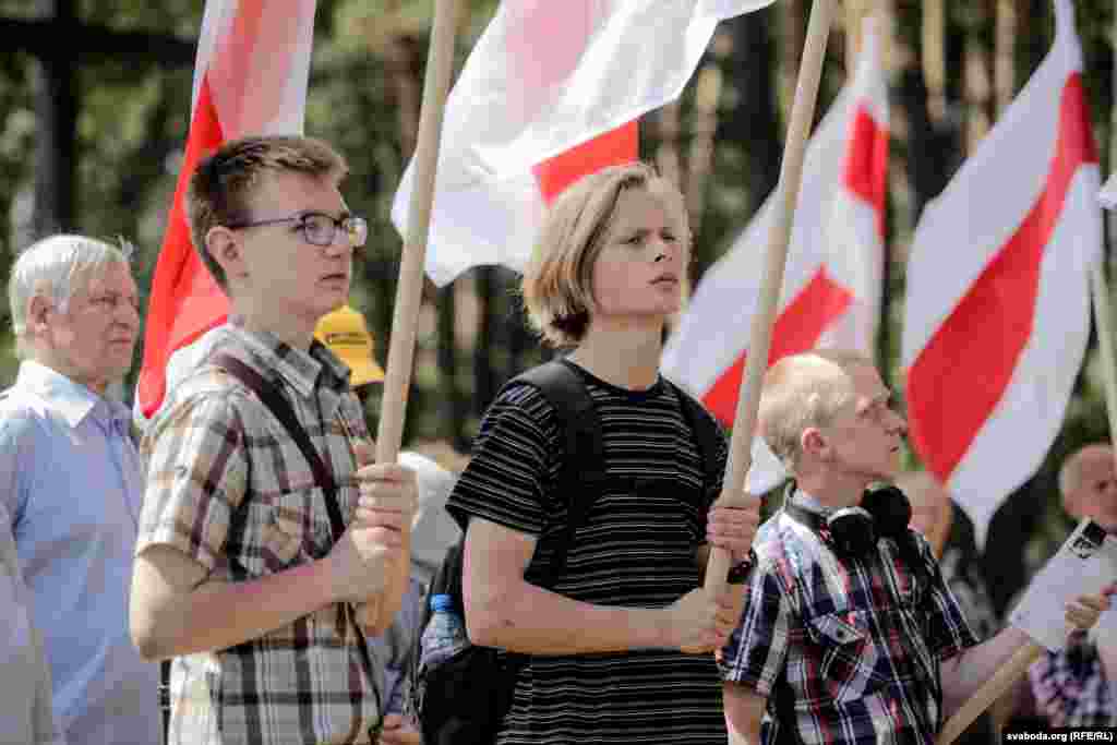 Прадстаўнікі "Моладзі БНФ"