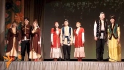 Омскиның "Умырзая" ансамбле: "Без – татар яшьләре" җыры