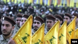 سعدالحریری همواره اصرار کرده است که مسئله خلع سلاح حزب الله به بحث گذاشته شود. اما حزب الله می گوید برای دفاع از لبنان در برابر اسرائیل به سلاح های خود نیاز دارد. (عکس:epa)