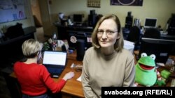 Irina Leușina, redactorul șef al agenției de știri arestată miercuri de poliția lui Lukașenko pentru că a transmis știri