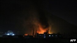 Explozii în urma atacurilor israeliene asupra periferiilor Damascului. 9 decembrie. 