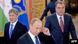 Президенты Кыргызстана, России и Таджикистана, Москва, 19 декабря 2012 года. 