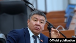 Алмамбет Шыкмаматов. (Архивдик сүрөт).