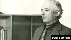 Мастон Шералӣ