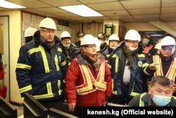 Акылбек Жапаров на Кумторе.