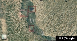 Ýerli ilat tarapyndan Marçak 1 we Marçak 2 diýlip atlandyrylýan obalar Türkmenistanda we Marçak 3 obasy Owganystanda ýerleşýär.