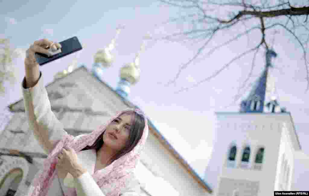 Пасха христиан дининде Иса Машаяктын (Иисус Христостун) тирилген күнү катары саналат.