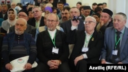 Корылтайда катнашучылар