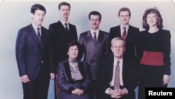 Асаддын үй-бүлөсү.