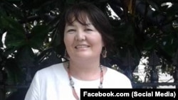 Догдуркуль Кендирбаева.