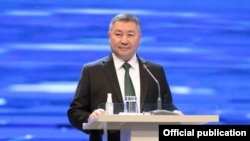 Канатбек Исаев.