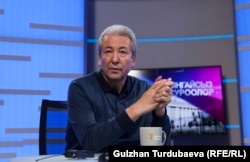 Адахан Мадумаров.