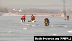 На «Донецькому морі» – багато рибалок