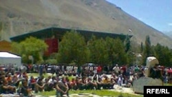 Тазоҳуроти Хоруғ дар моҳи июни соли 2008.