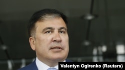 На думку експертів, на відміну від України, на батьківщині Міхеїл Саакашвілі має шанси повернутися у велику політику. 