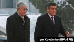 Казакстандын президенти Касым-Жомарт Токаев менен Кыргызстандын президенти Сооронбай Жээнбеков, 27-ноябрь, 2019-жыл. 
