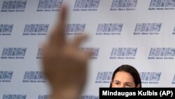 Svetlana Țihanovskaia în timpul conferinței de presă de la Vilnius, 21 august 2020