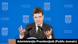 Președintele României, Nicușor Dan, a declarat că desemnarea unui nou premier și învestirea Guvernului ar putea avea loc în aproximativ zece zile.