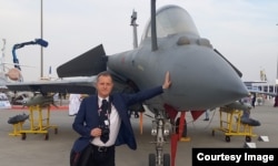 ანტონიო პრლენდა, ბოსნიელი სამხედრო ანალიტიკოსი