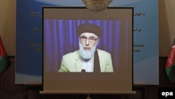 حکمتیار از طریق ویدیو کنفرانس به شرکت کننده‌گان نشست بیانیه مفصل را ارائه کرد.