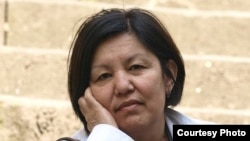 Миргүл Өмүралиева.