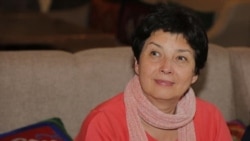 Елена Баялинова.