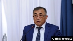 Улукбек Кармышаков.