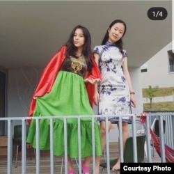 Зейнеп Ибраим кызы с подругой.