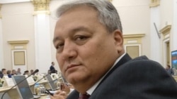 Төлөнбек Абдыров.
