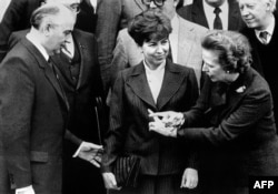 Gorbačov u društvu svoje supruge Raise i britanske premijerke Margaret Thatcher, 16. decembar 1984. u Londonu