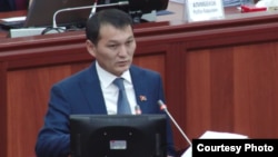 Жыргалбек Саматов.