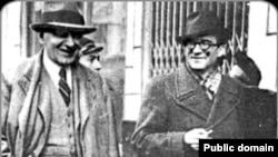 Filozoful Nae Ionescu și scriitorul Mircea Eliade au fost doi dintre intelectualii români apropiați de Mișcarea Legionară. Amândoi au fost colegi de detenție cu Radu Gyr.