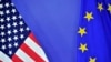 აშშ-ის და ევროკავშირის დროშები - ფოტოილუსტრაცია